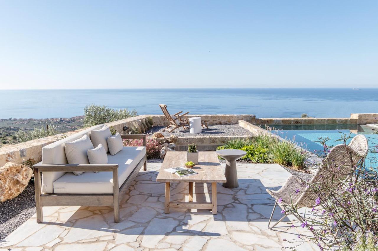 Amani Living Villa Sztúpa Kültér fotó